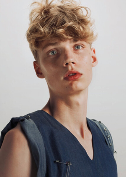 Joshua Bering photo