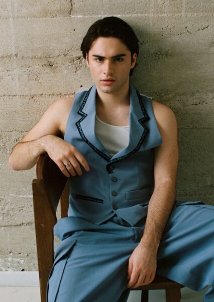 Joshua Colley photo