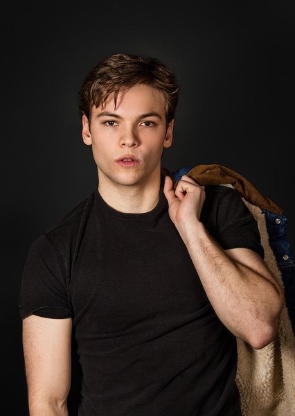 Joshua Hoffman photo