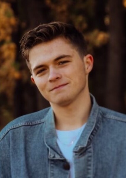 Josiah Queen photo