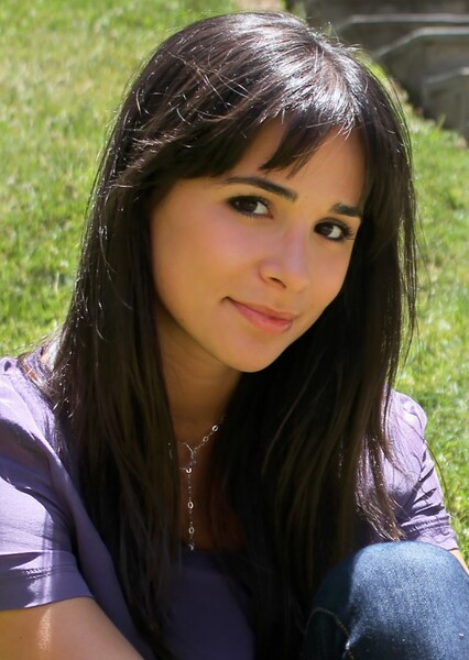 Josie Loren photo
