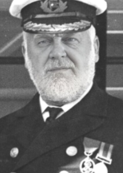 Joss Ackland