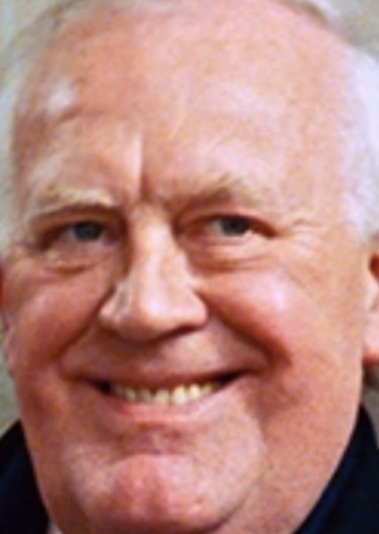 Joss Ackland photo