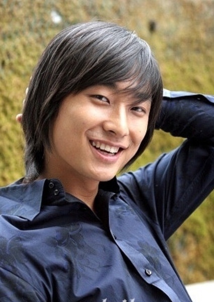 Ju Ji-hoon photo