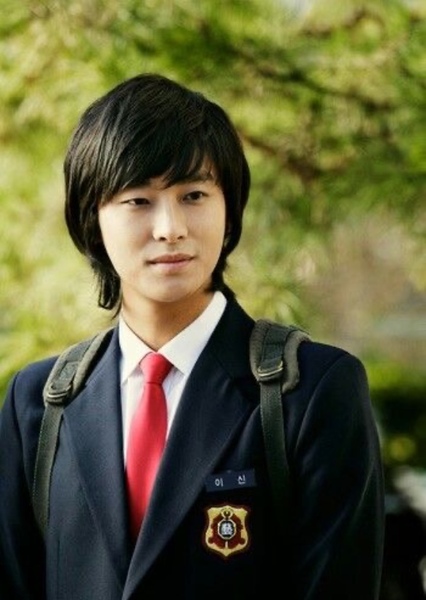 Ju Ji-hoon photo