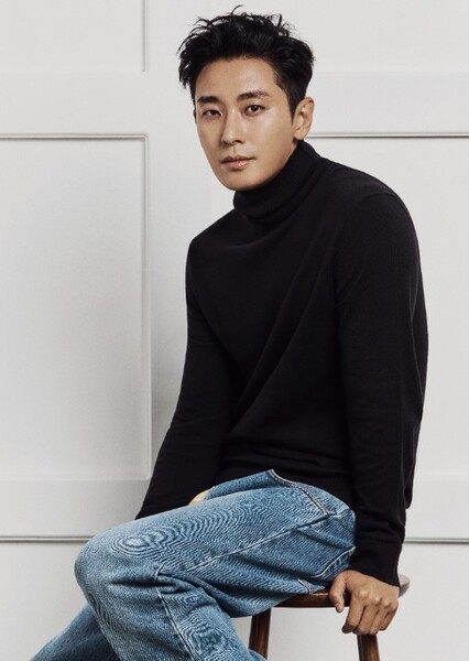 Ju Ji-hoon photo