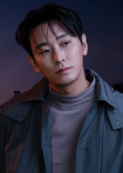 Ju Ji-hoon photo