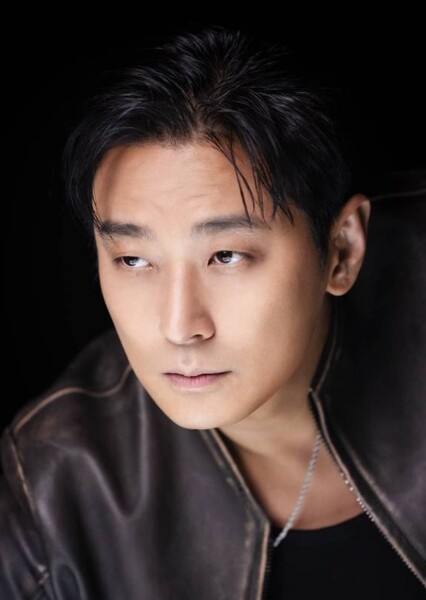 Ju Ji-hoon photo