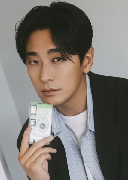 Ju Ji-hoon photo