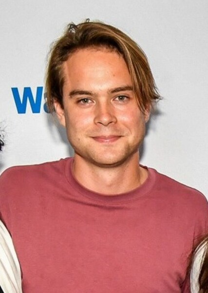 Judah Lewis photo