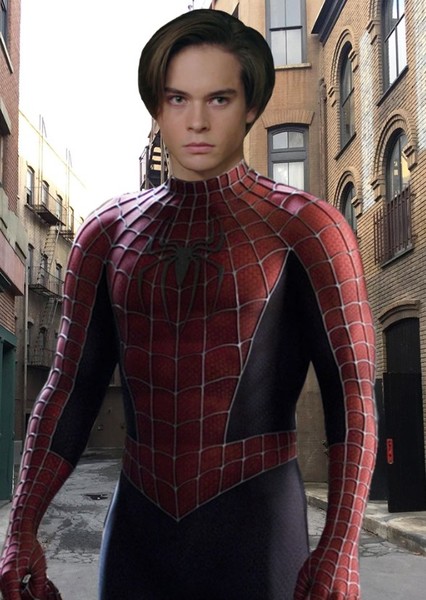 Judah Lewis photo