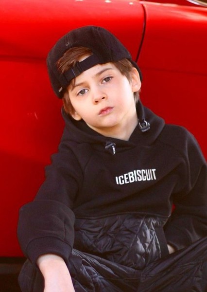 Judah Mackey photo
