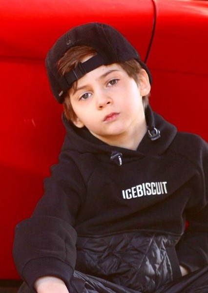 Judah Mackey photo