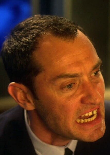 Jude Law photo