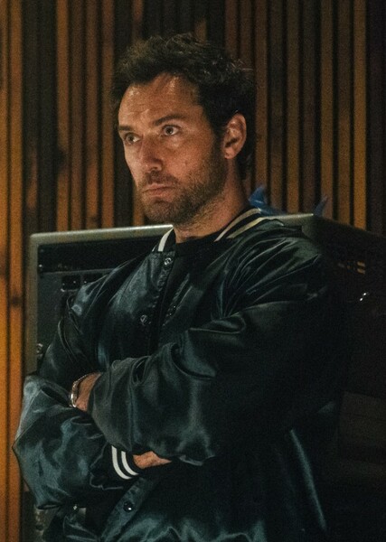 Jude Law photo