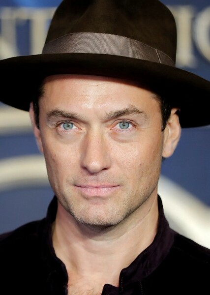 Jude Law photo