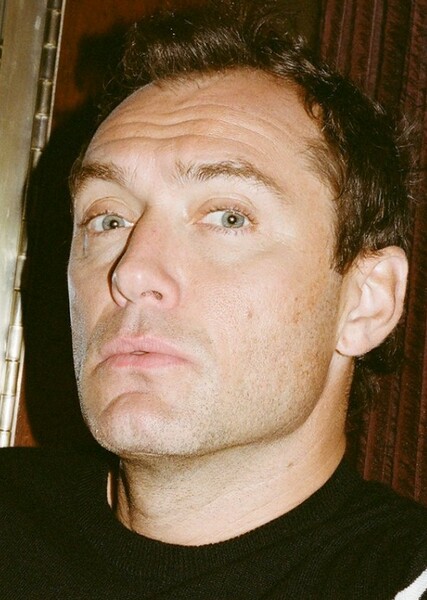 Jude Law photo