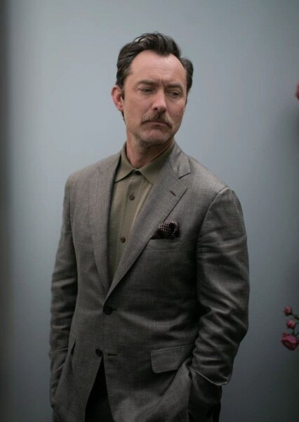 Jude Law photo