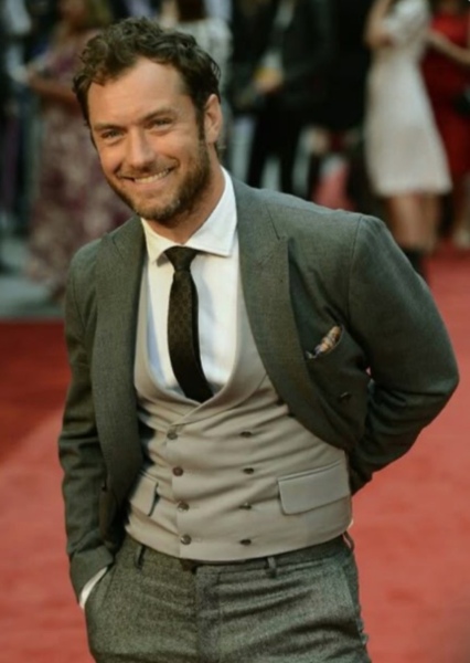 Jude Law photo