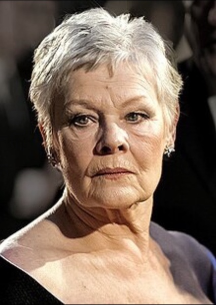 Judi Dench photo