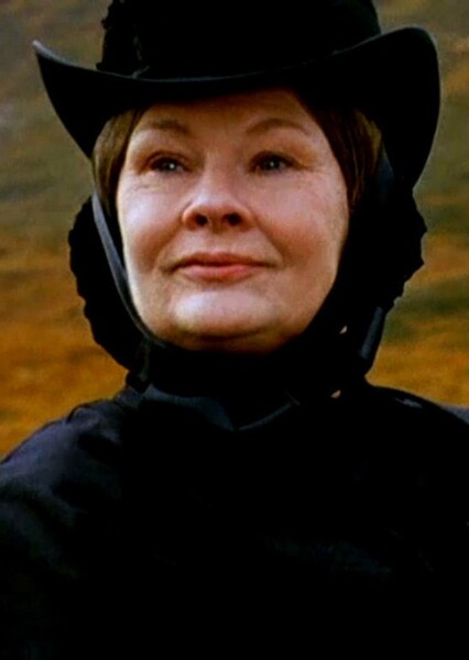 Judi Dench photo