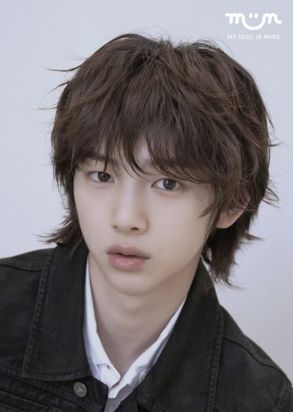 Juhoon photo