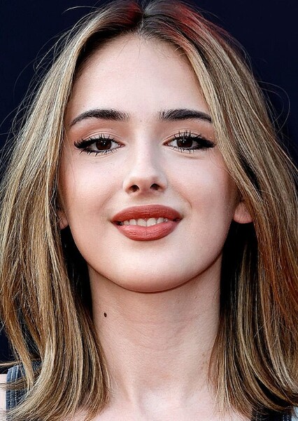 Julia Butters