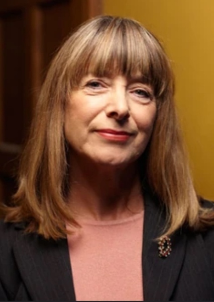 Julia Deakin photo