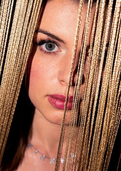 Julia Fox photo