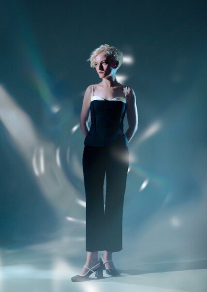 Julia Garner