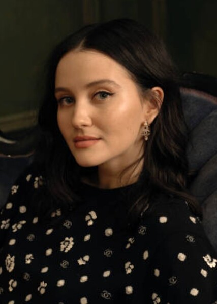 Julia Goldani Telles