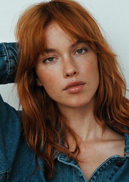 Julia Johansen photo