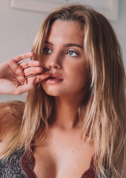 Júlia Palha photo
