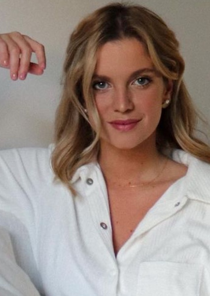 Júlia Palha photo