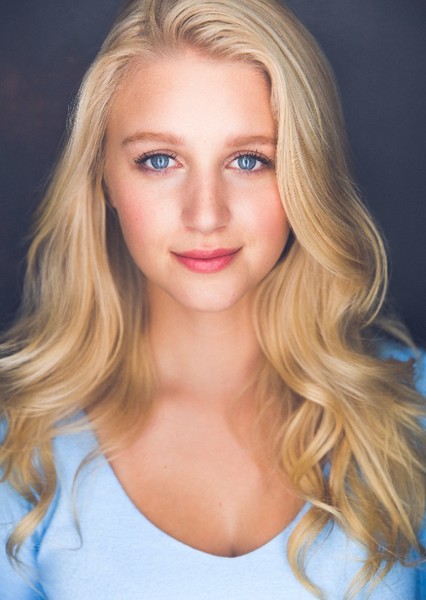 Julia Schlaepfer photo