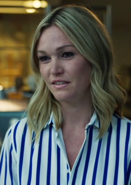 Julia Stiles photo
