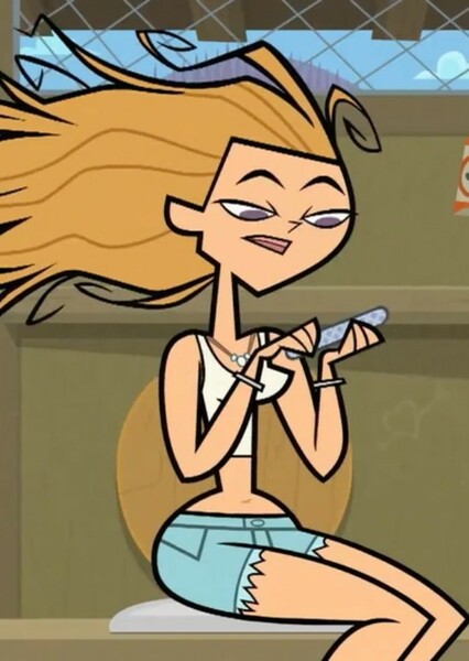 Julia (Total Drama) photo