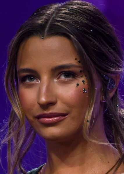 Julia Wieniawa photo