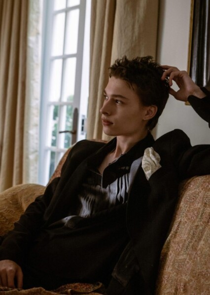 Julian Grey photo