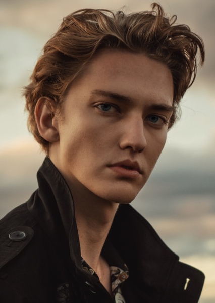 Julian MacKay photo