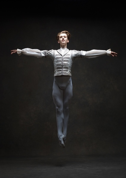 Julian MacKay photo