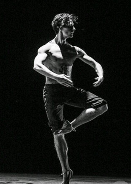 Julian MacKay photo