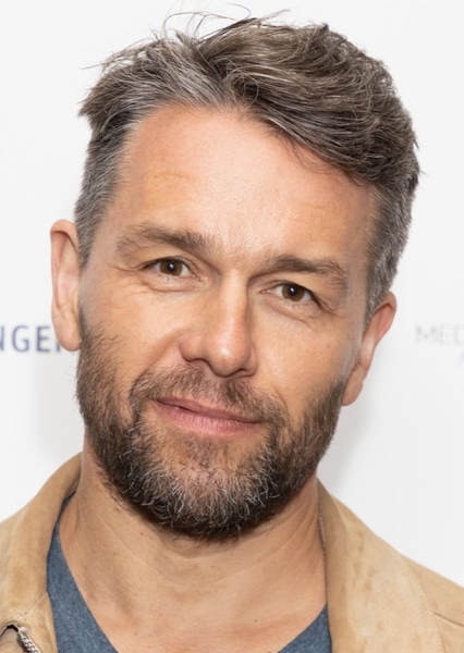 Julian Ovenden photo