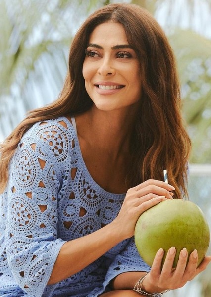 Juliana Paes photo