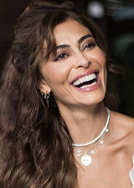 Juliana Paes photo
