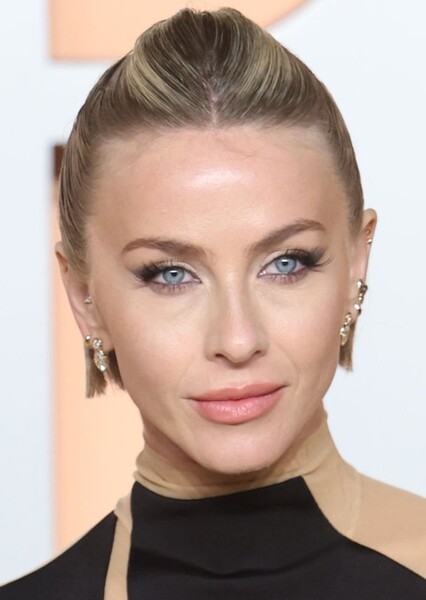 Julianne Hough photo
