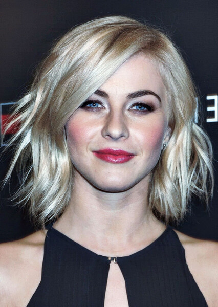 Julianne Hough photo