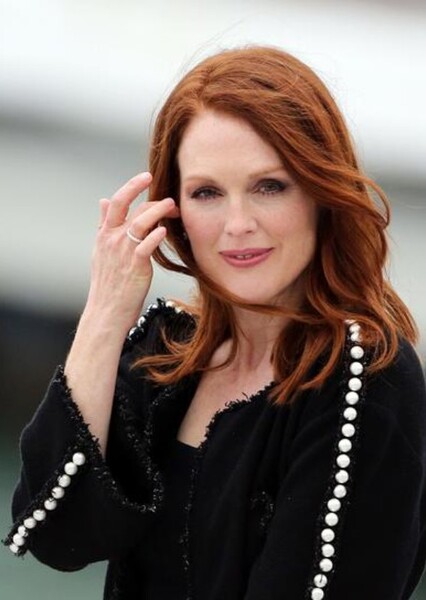 Julianne Moore photo