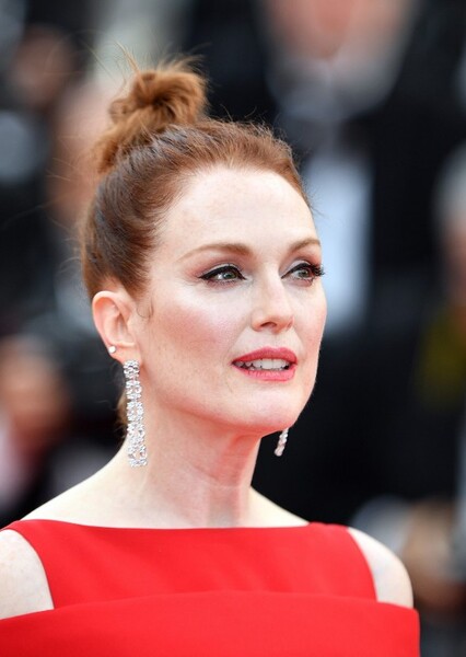 Julianne Moore photo