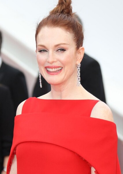 Julianne Moore photo
